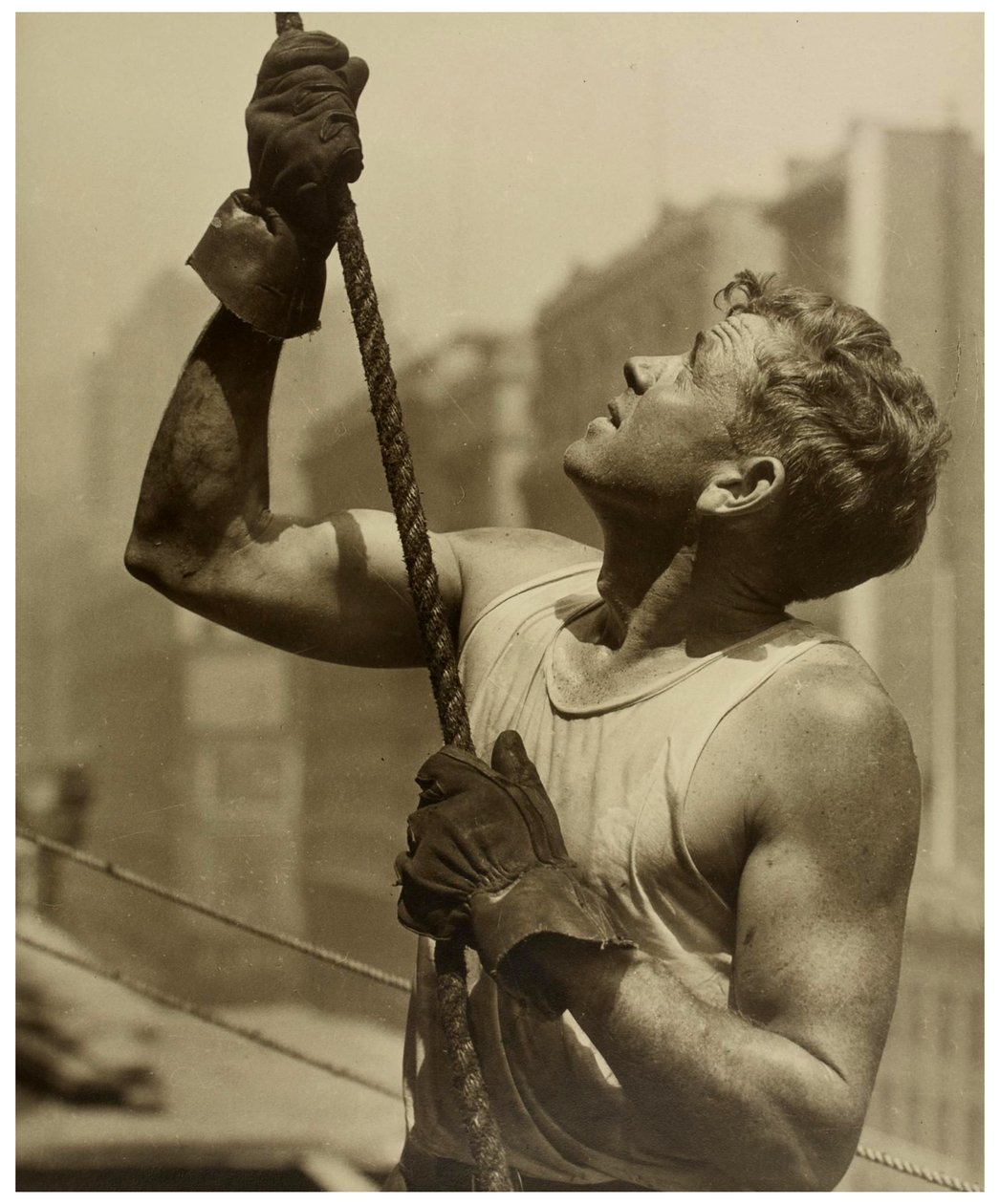 Byggearbeider Empire State Building, ca. 1930 av Lewis Wickes Hine