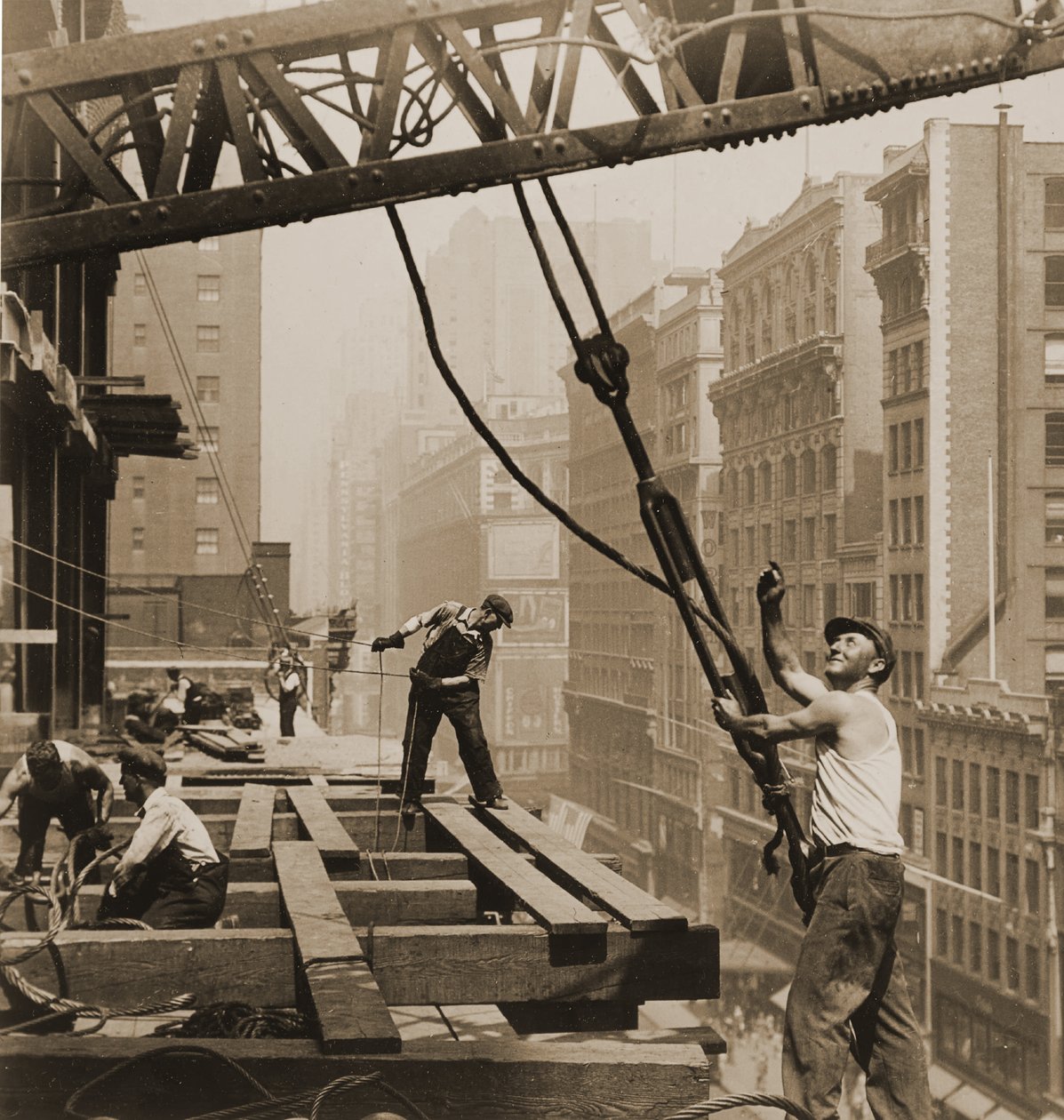 Byggearbeidere Empire State Building, ca. 1930 av Lewis Wickes Hine