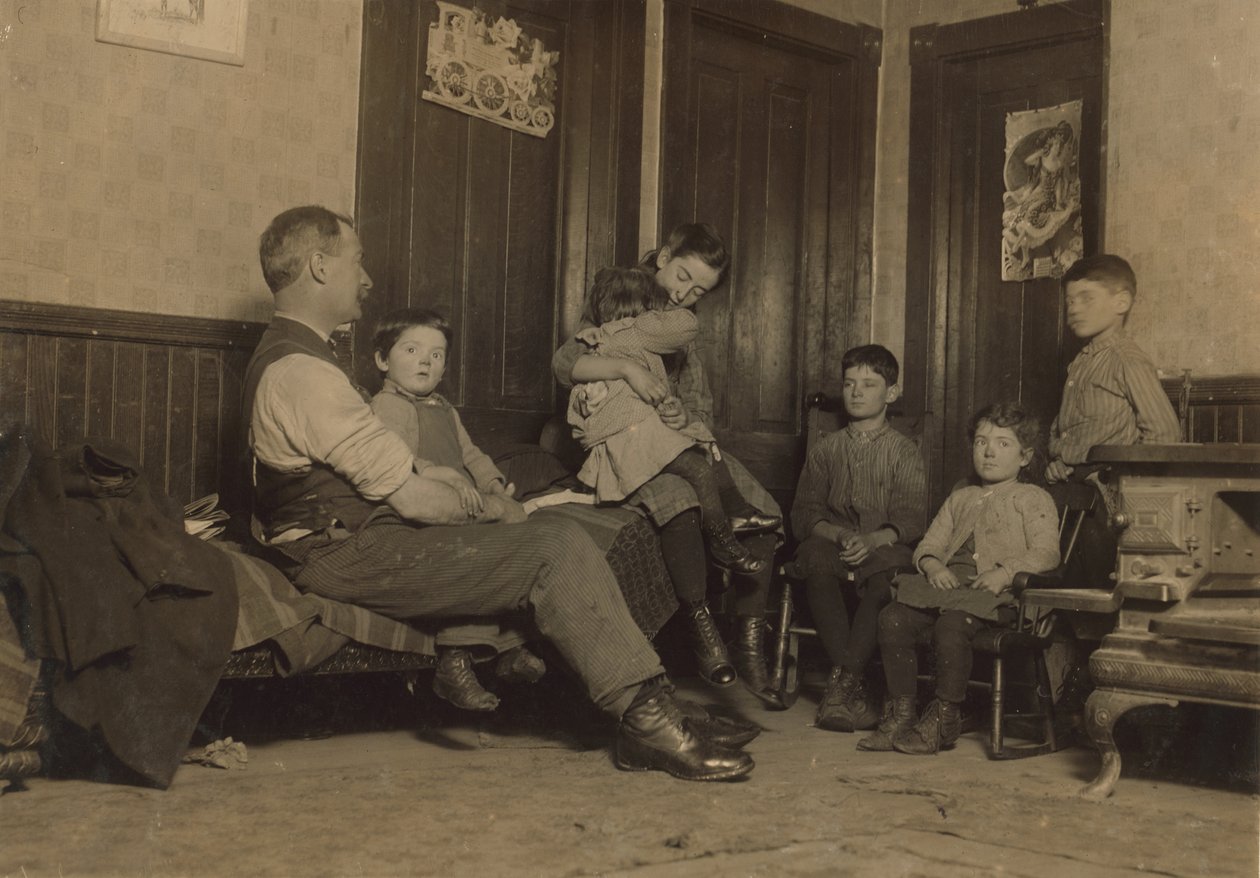 Hjemmet til Alfred Benoit i New Bedford, Massachusetts, en barnefeier ved Bennett Mill og ett av 11 barn, 1912 av Lewis Wickes Hine