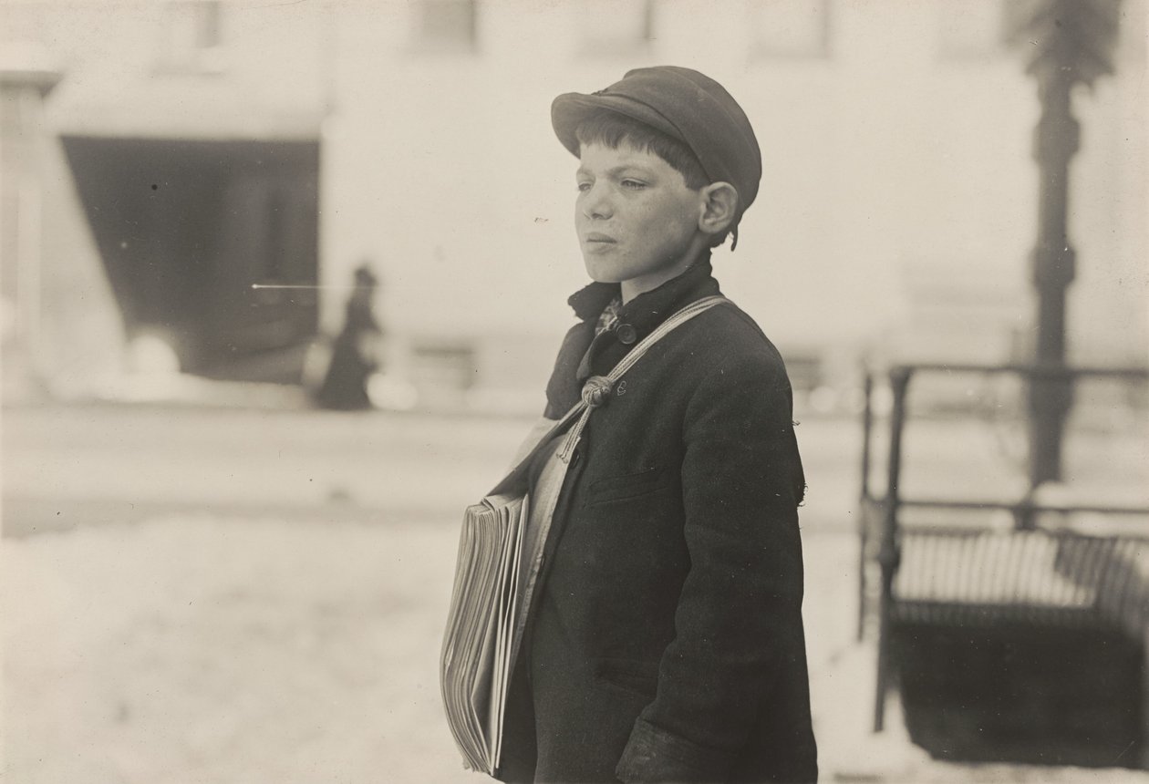 Tony Casale, Bologna, 11 år gammel har solgt aviser i 4 år, Hartford..., mars 1909. av Lewis Wickes Hine