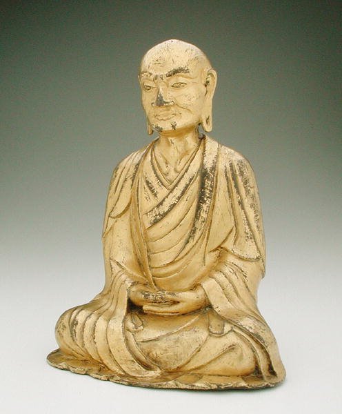 Figur av en sittende lohan (forgylt bronse) av Liao Dynasty Chinese School