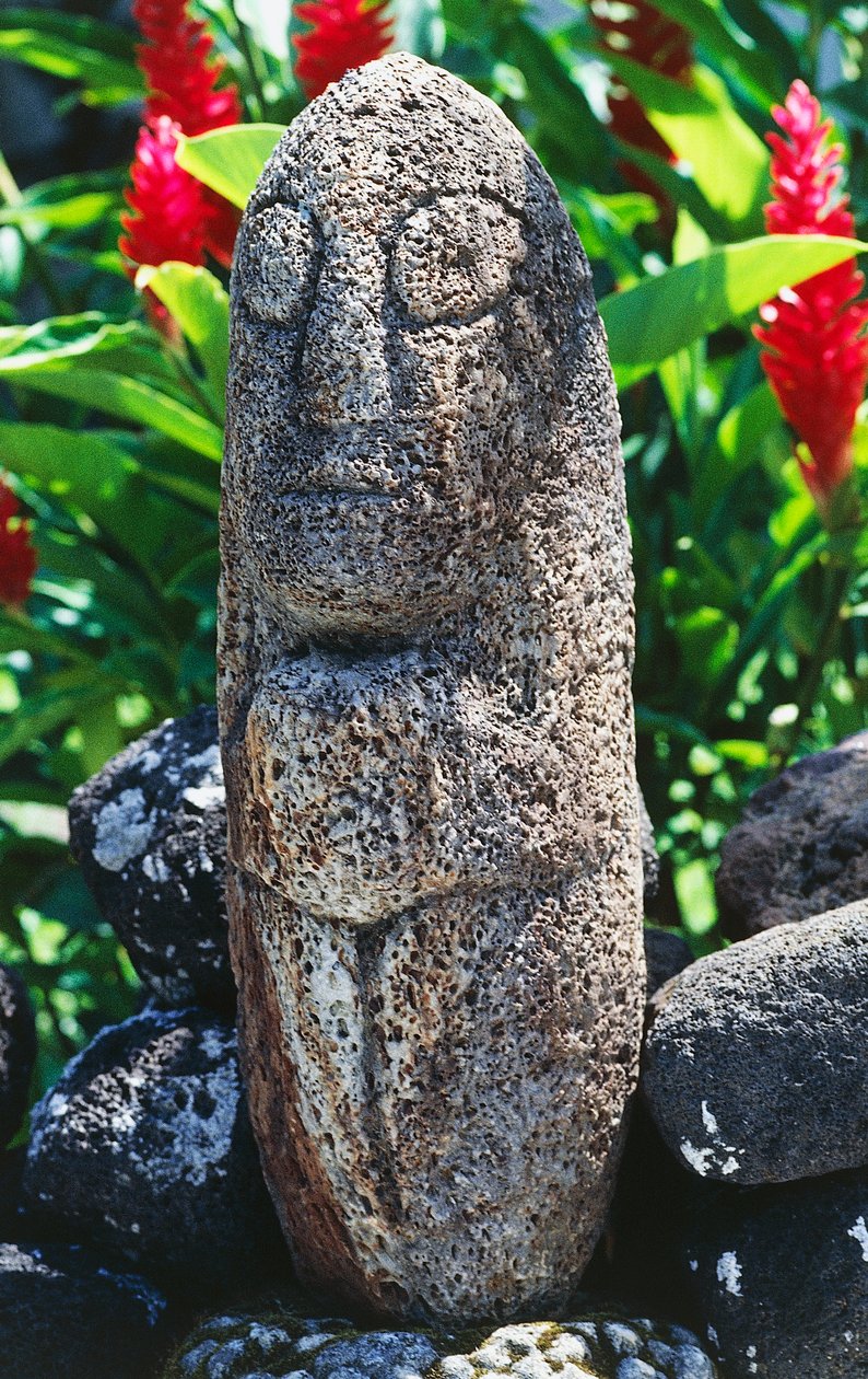 Antropomorf Tiki-skulptur, Papeete, Tahiti, Society Islands, Archipelago of Windward Islands, Fransk Polynesia (den franske republikkens oversjøiske territorium) av Unbekannt Unbekannt