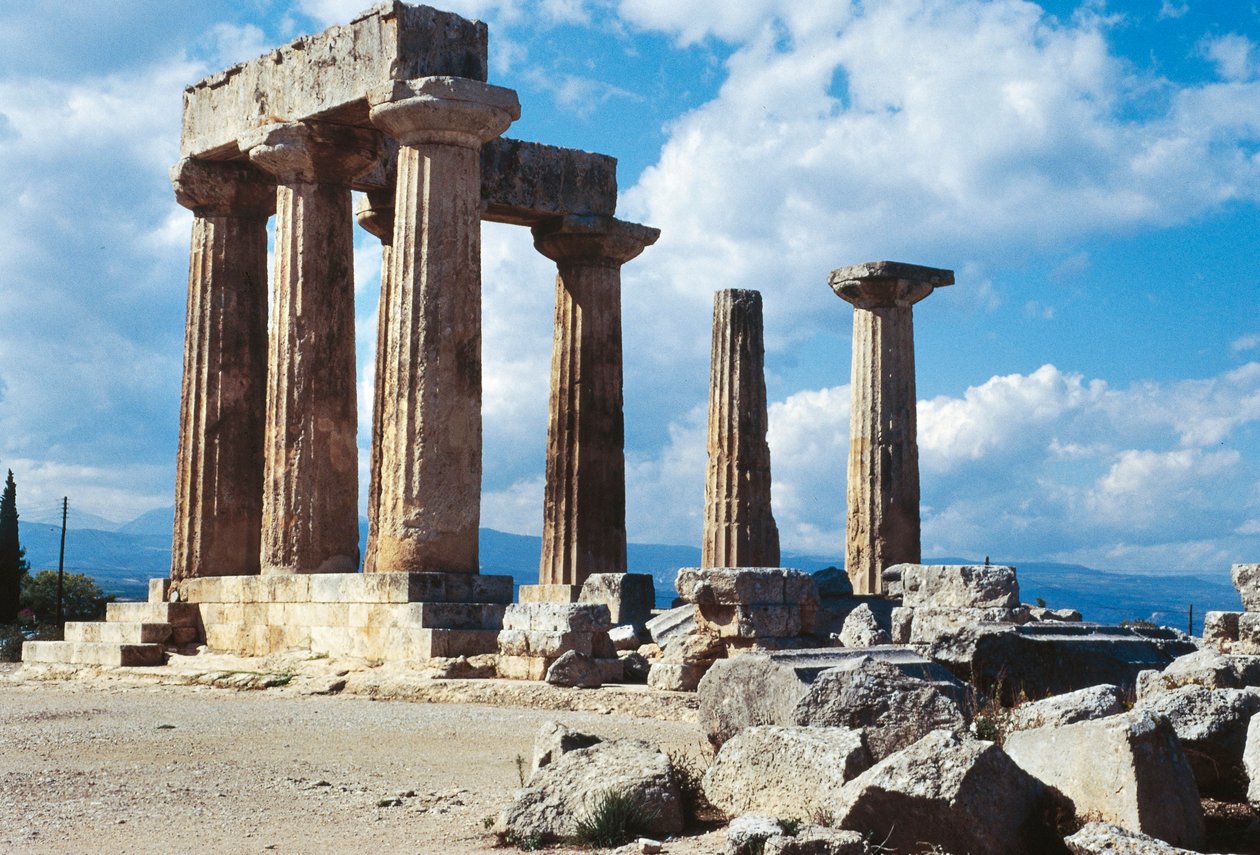Hellas, Peloponnes, Korint, Apollontempelet, doriske søyler med klassisk gresk arkitektur av Unbekannt Unbekannt