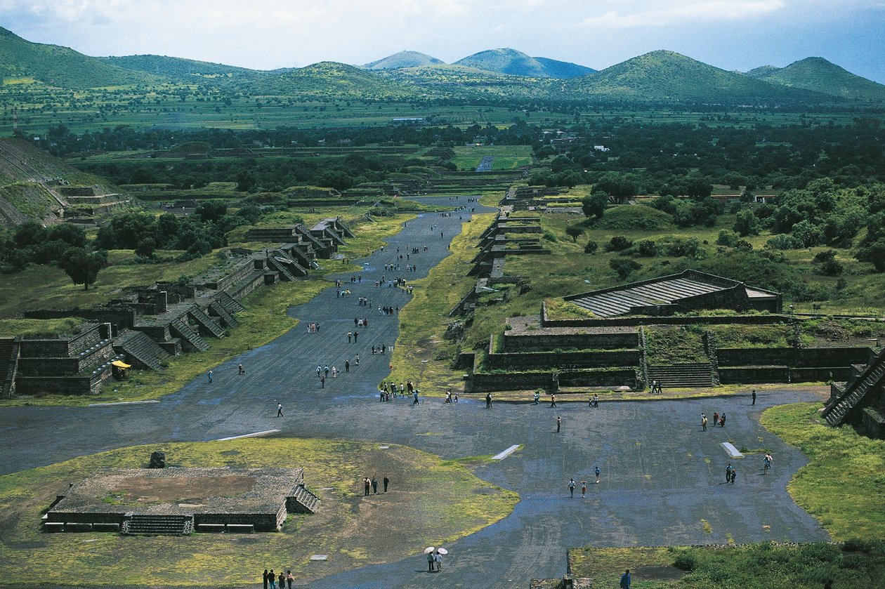 Mexico, Basin of Mexico, Mexico City, Teotihuacan (City of Gods), Pyramid of Moon og Avenue of Dead av Unbekannt Unbekannt