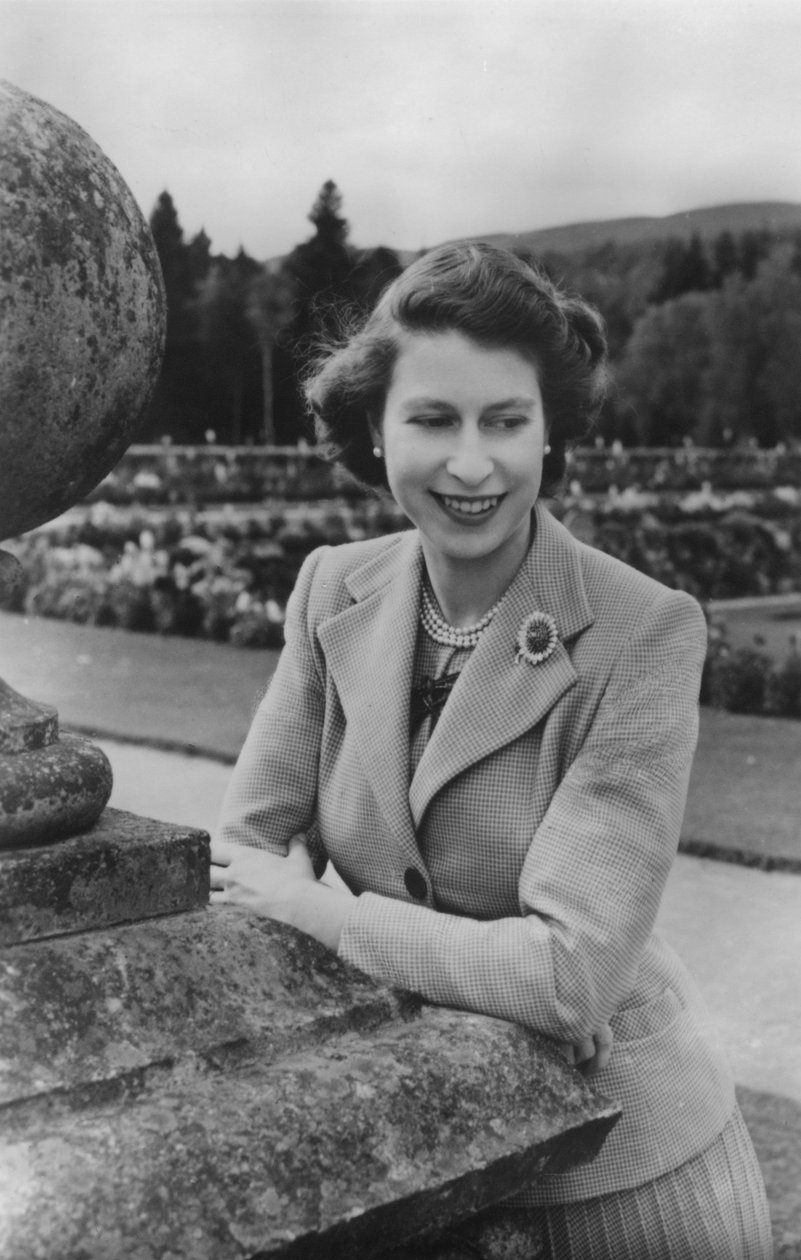 Dronning Elizabeth II på Balmoral, 28. september 1952. av Lisa Sheridan