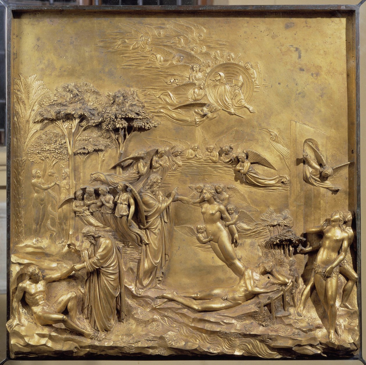 Historien om Adams liv: Adams fødsel, skapelsen av Eva og Adam og Eva jakter fra paradiset. Originalt panel av døren til Paradiset av Lorenzo Ghiberti