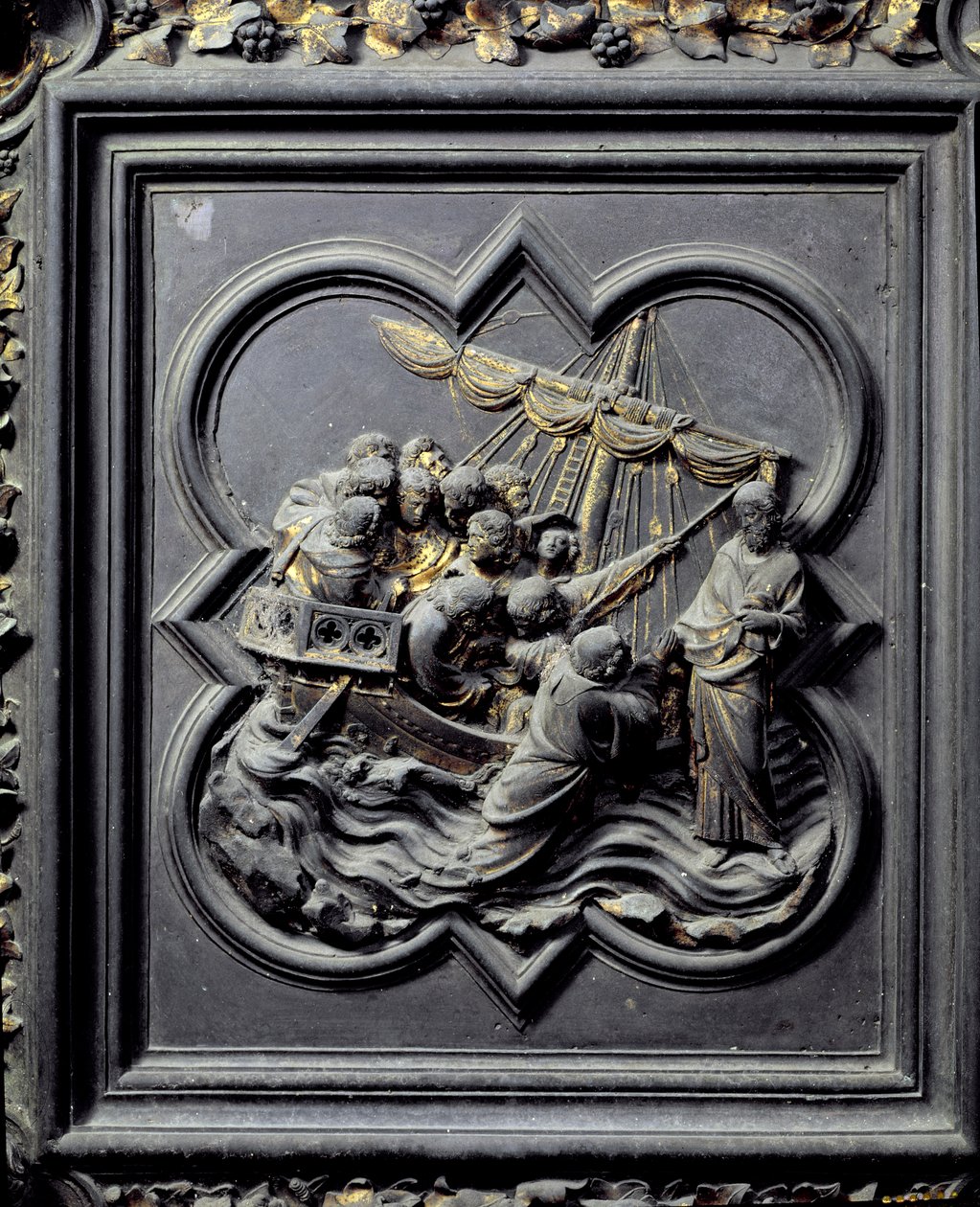 Jesus går på vannet og redder Peter, åttende panel av norddørene til dåpskapellet i San Giovanni, 1403-24 (bronse) av Lorenzo Ghiberti