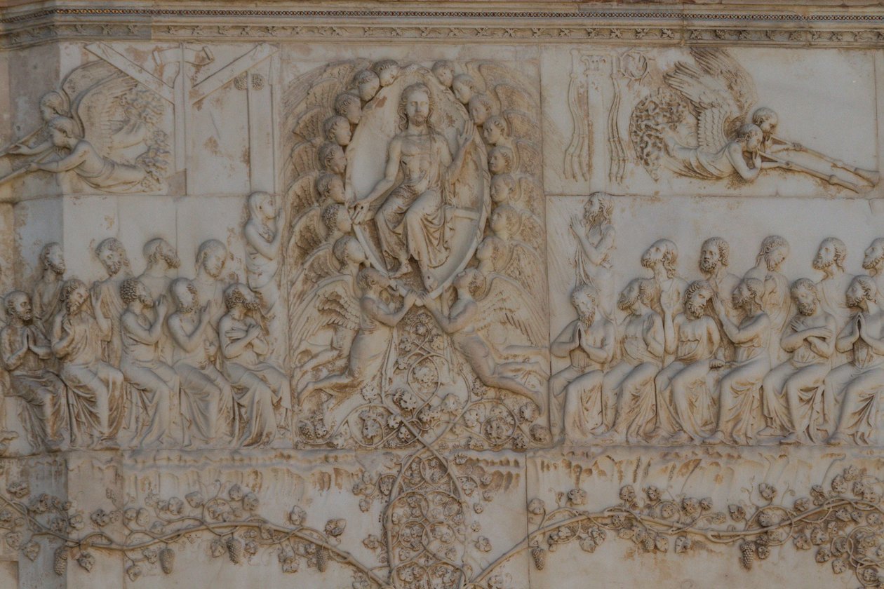 Scenes of Last Judgment, Stories of Apocalypse, basrelieffer av Lorenzo Maitani (før 1275-1330) og assistenter, fjerde søyle, fasade til Orvieto-katedralen, Umbria, Italia av Lorenzo Maitani