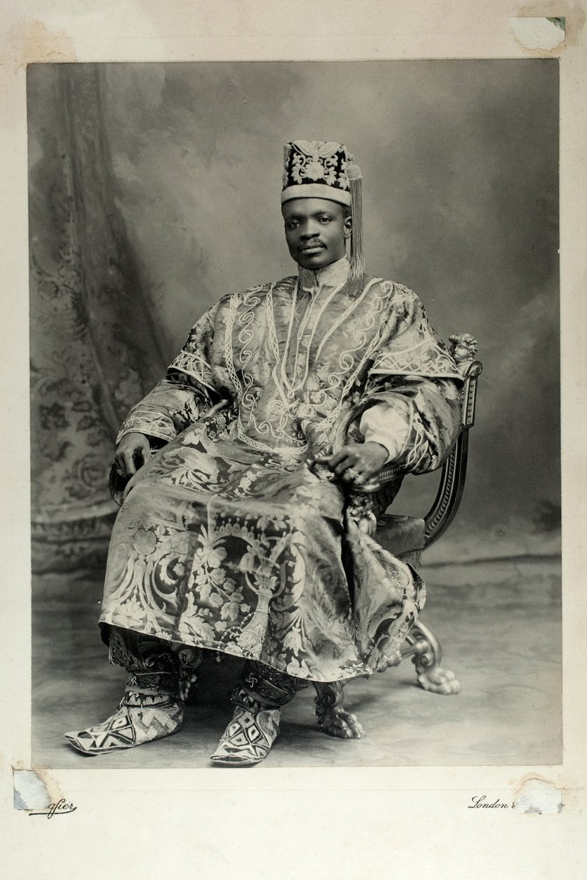Ladapo Samuel Ademola, senere den 7. Alake of Abeokuta, England, 1904 (gelatinsølvtrykk) av Louis Adolph Langfier