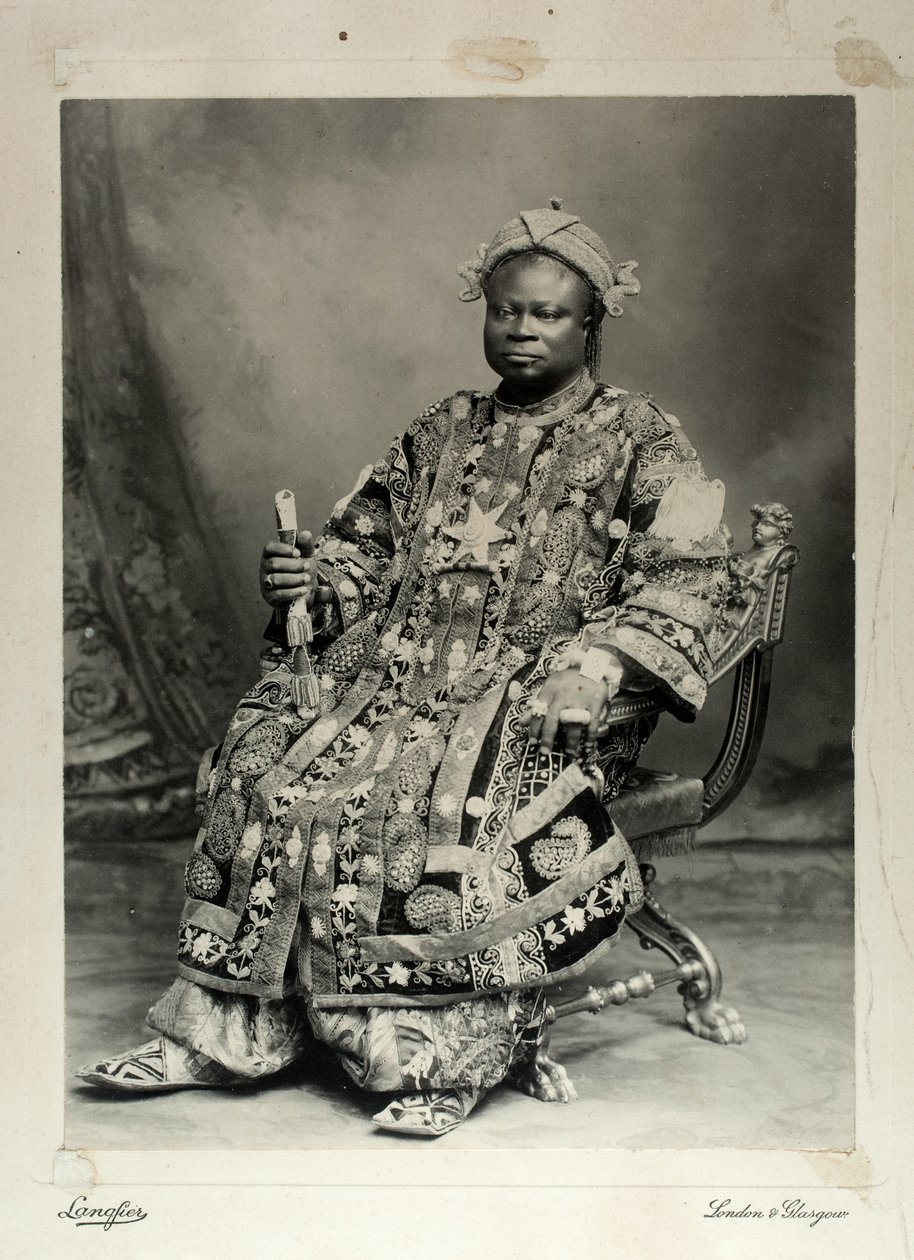 Tegumada Ademola, England, 1904 (gelatinsølvtrykk) av Louis Adolph Langfier