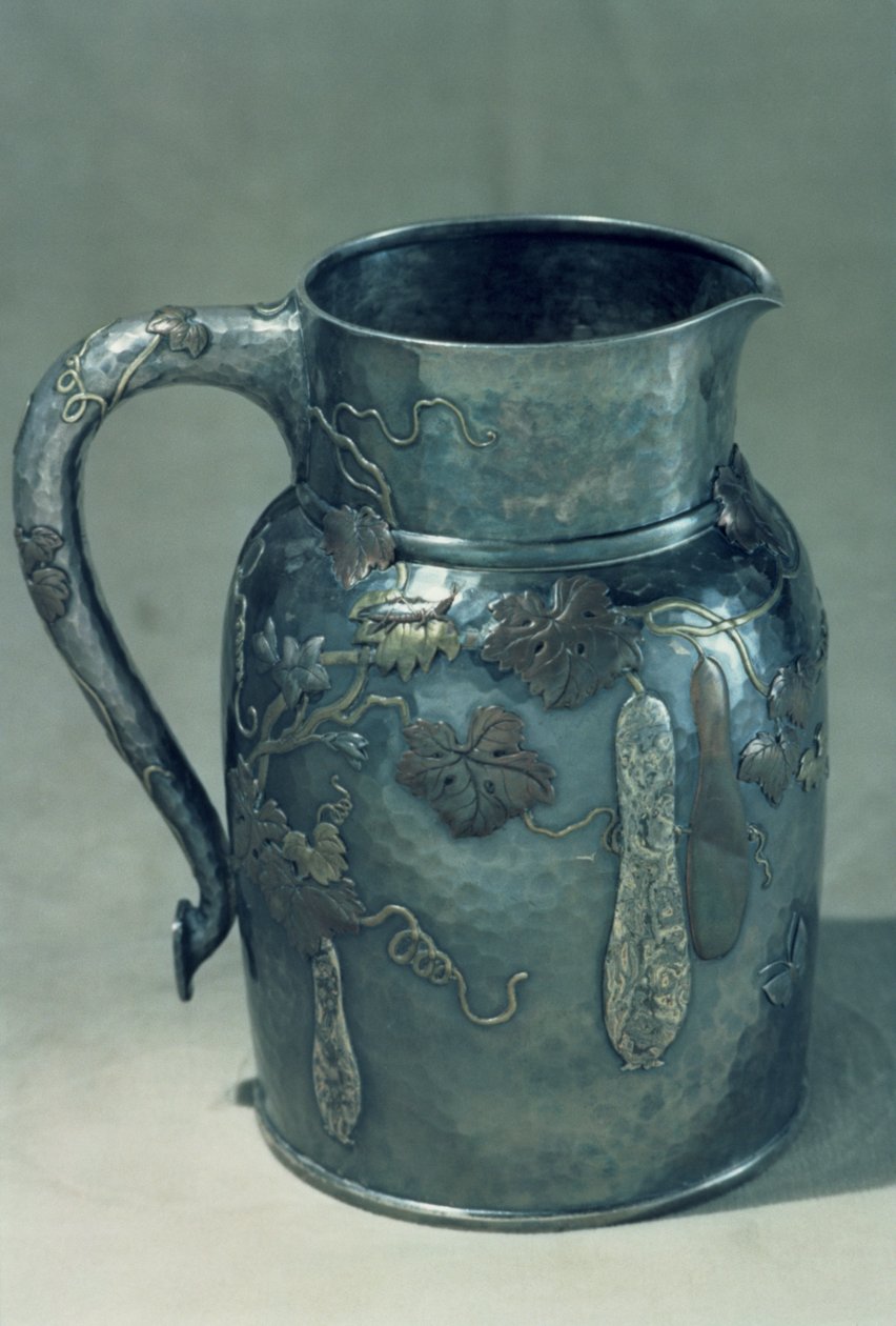 Jug, New York, ca. 1900 (sølv, messing og kobber) av Louis Comfort Tiffany