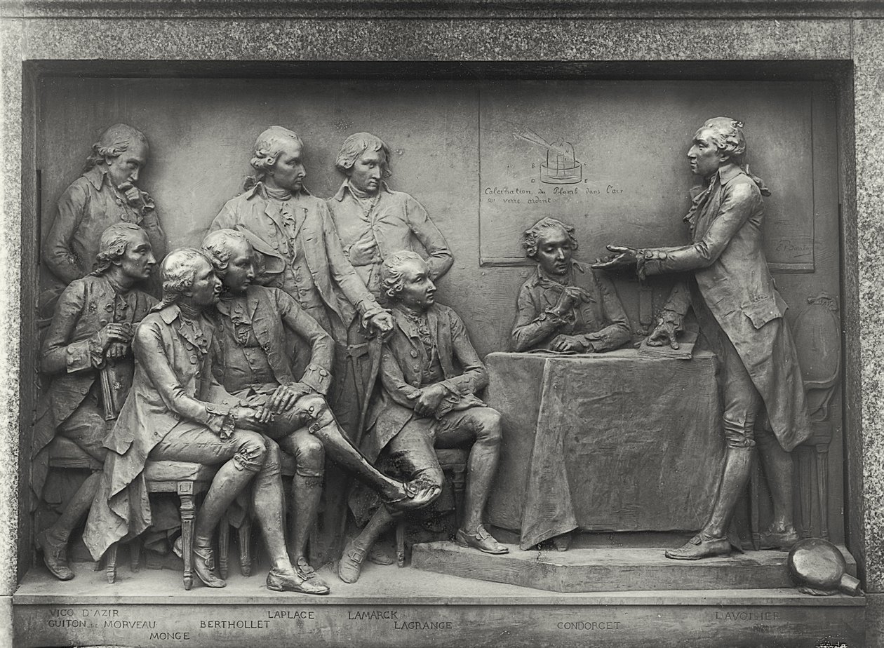Antoine Laurent Lavoisier (1743-94) forklarer sin analyse av luft til kollegene sine (bronse) (s/hv-bilde) av Louis Ernest Barrias