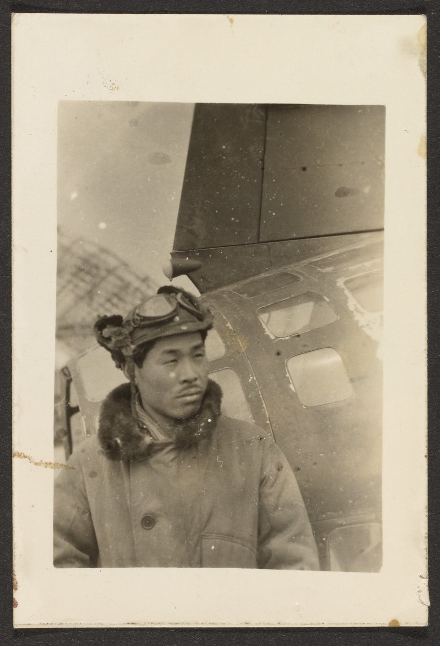 [Asiatisk los] av Louis Fleckenstein
