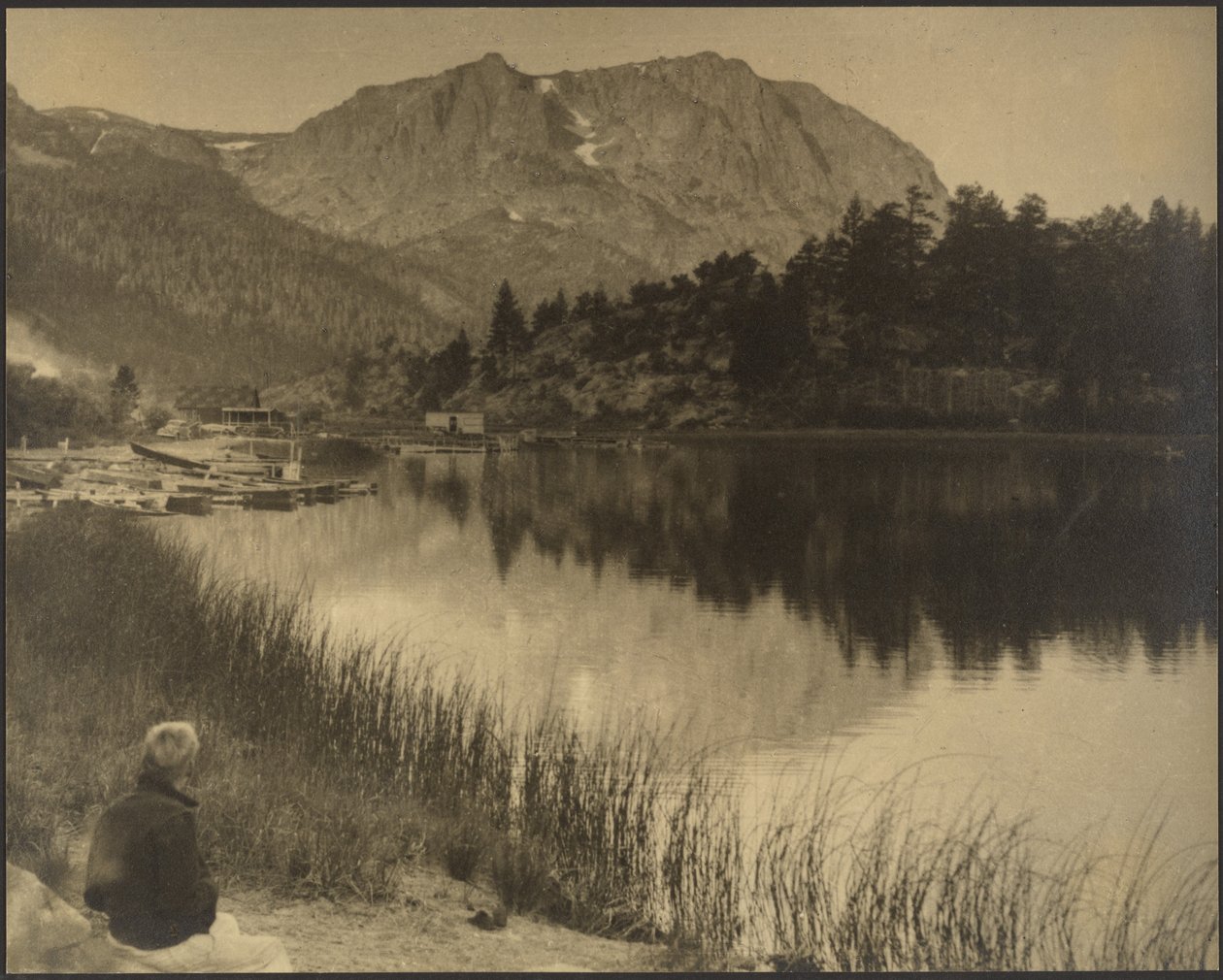 June Lake av Louis Fleckenstein