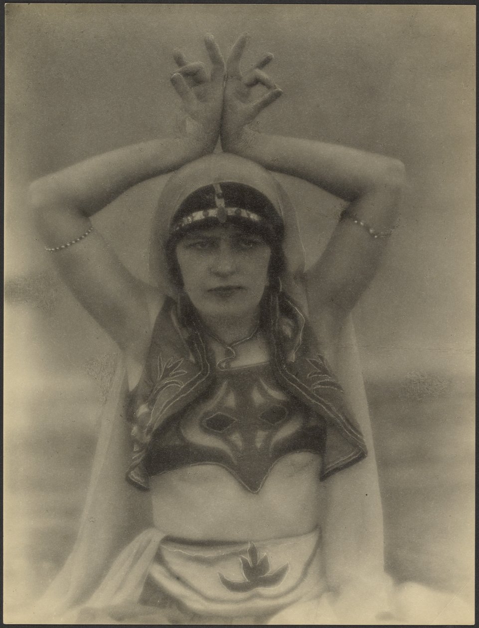 Nautch Girl av Louis Fleckenstein