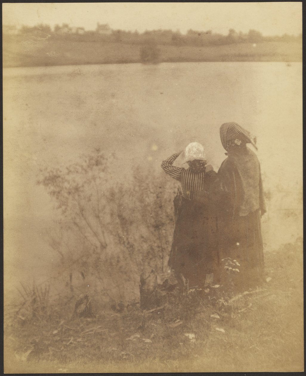 [To kvinner ved en innsjø] av Louis Fleckenstein