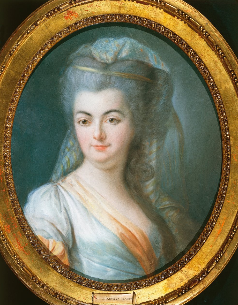 Portrett av tilslørt kvinne av Louis Michel van Loo (1707-1771), pastell på pergament av Louis Michel van Loo