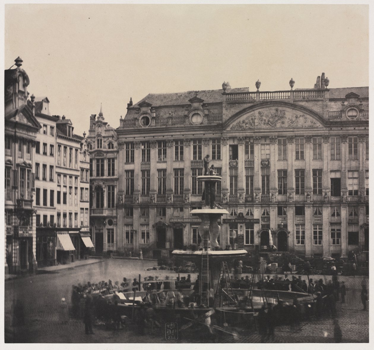 Uten tittel (konstruksjon av minnefontenen) av Louis Pierre Theophile Dubois de Nehaut