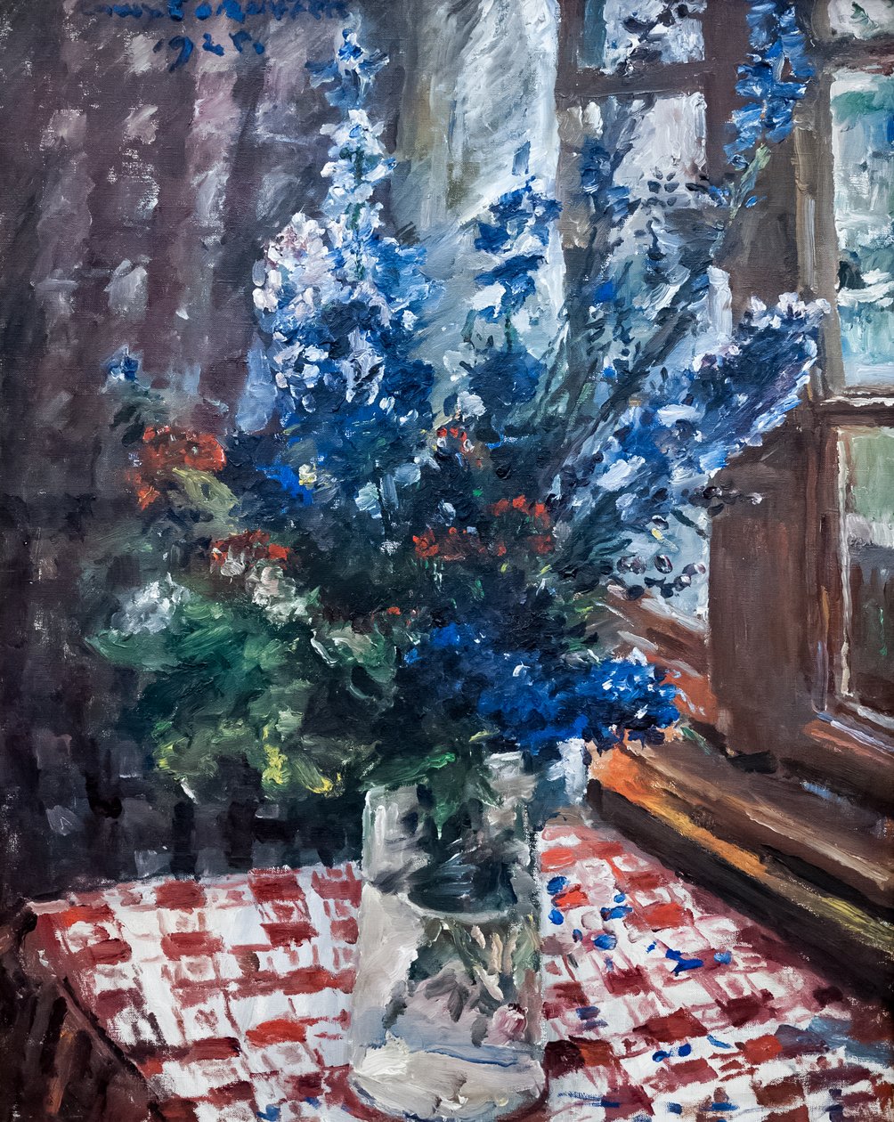 Delphiniums av Lovis Corinth