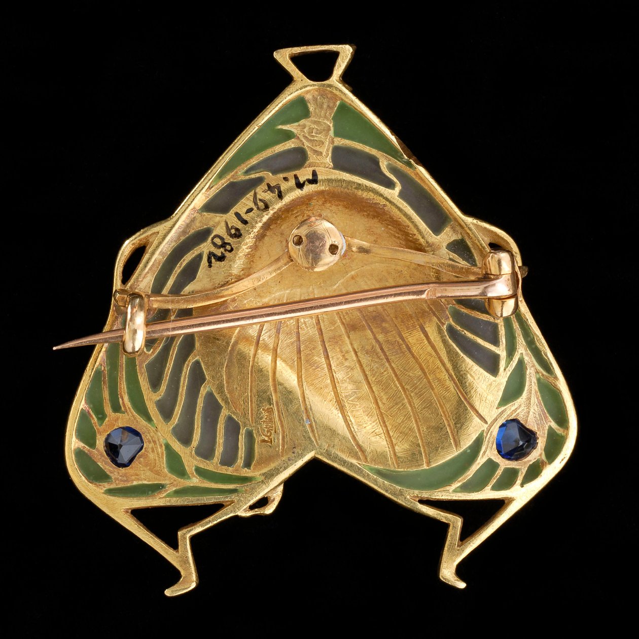 Brosjeanheng, ca. 1900 (gull og plique à jour emalje med safirer) av Lucien or Léopold Gautrait