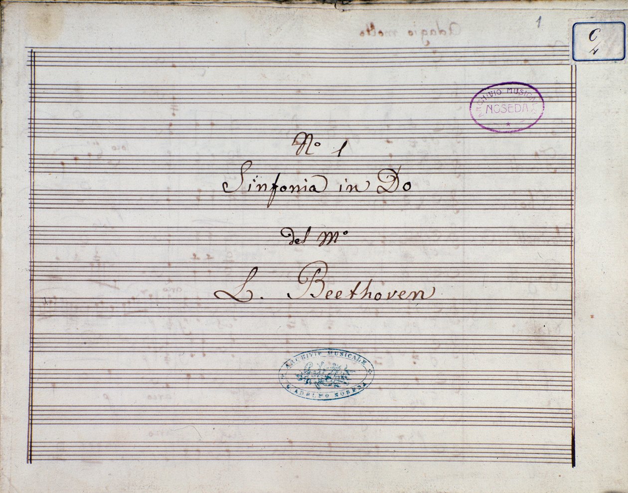 Første side av notene til Symfoni nr. 1 og C-dur opus 21, av Ludwig van Beethoven av Ludwig van Beethoven