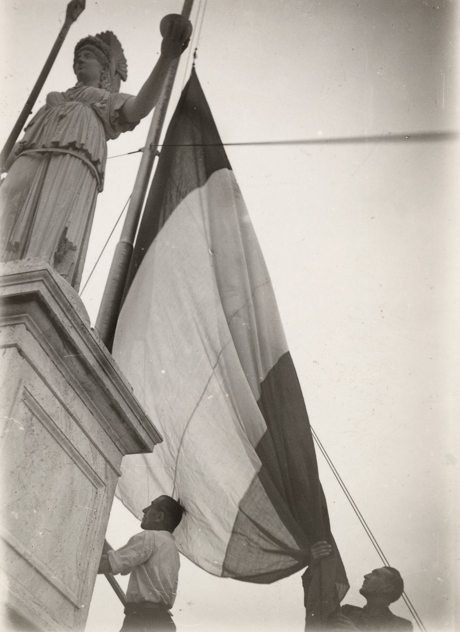  av Luigi Leoni