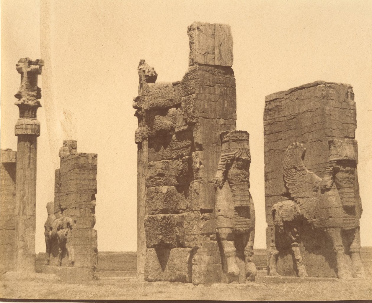 15 [Alle nasjoners port, Persepolis, Fars], 1840-60-tallet. av Luigi Pesce