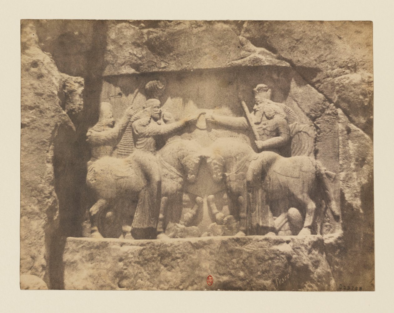 Visning 10 - Naqsh-e Rostam. Steinavlastning. Investitur av Ardeshir I av guden Ahura-Mazda av Luigi Pesce