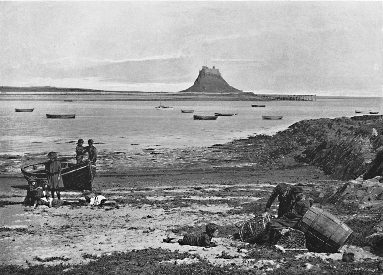 Holy Island, c1896 av M. Aunty