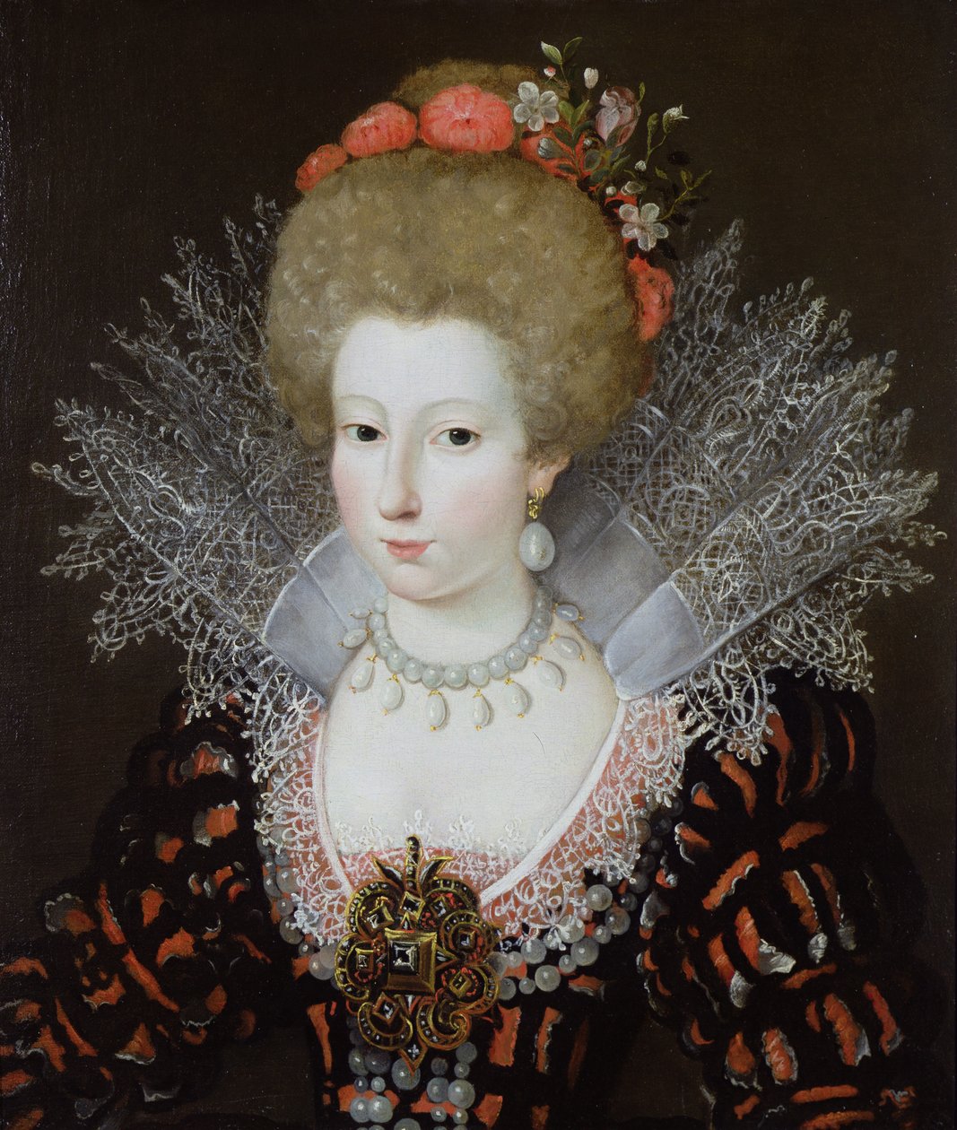 Portrett av en dame i høy blondekrage og silkekostyme med juveler, tidlig på 1600-tallet av Marguerite Bunel