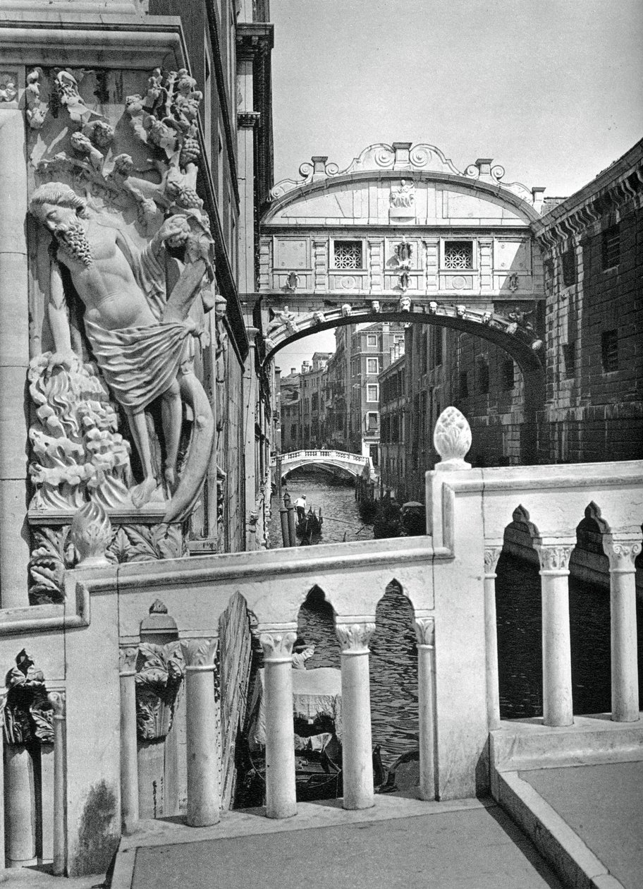Sukkenes bro og Dogepalasset, Venezia, 1937 av Martin Hurlimann
