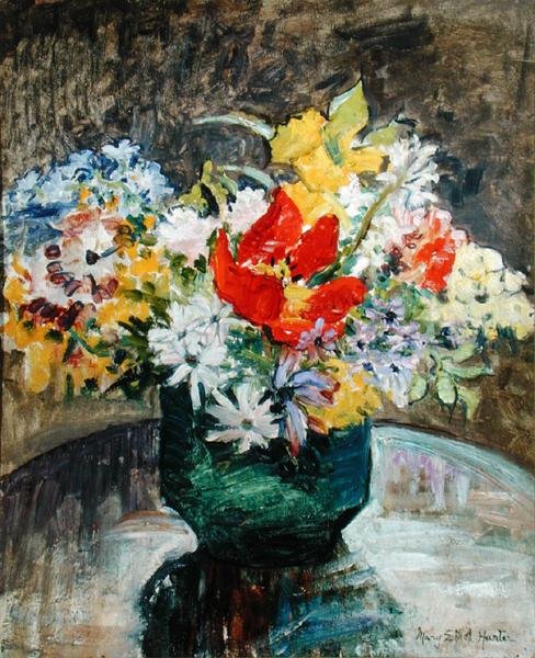Blomster i en grønn vase (olje på lerret) av Mary Ethel Hunter