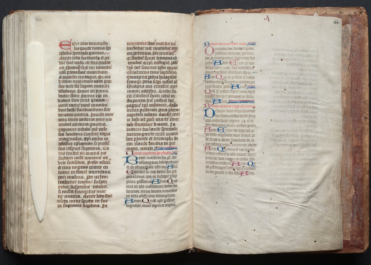 The Gotha Missal: Fol. 163v, tekst, ca. 1375. av Master of the Boqueteaux