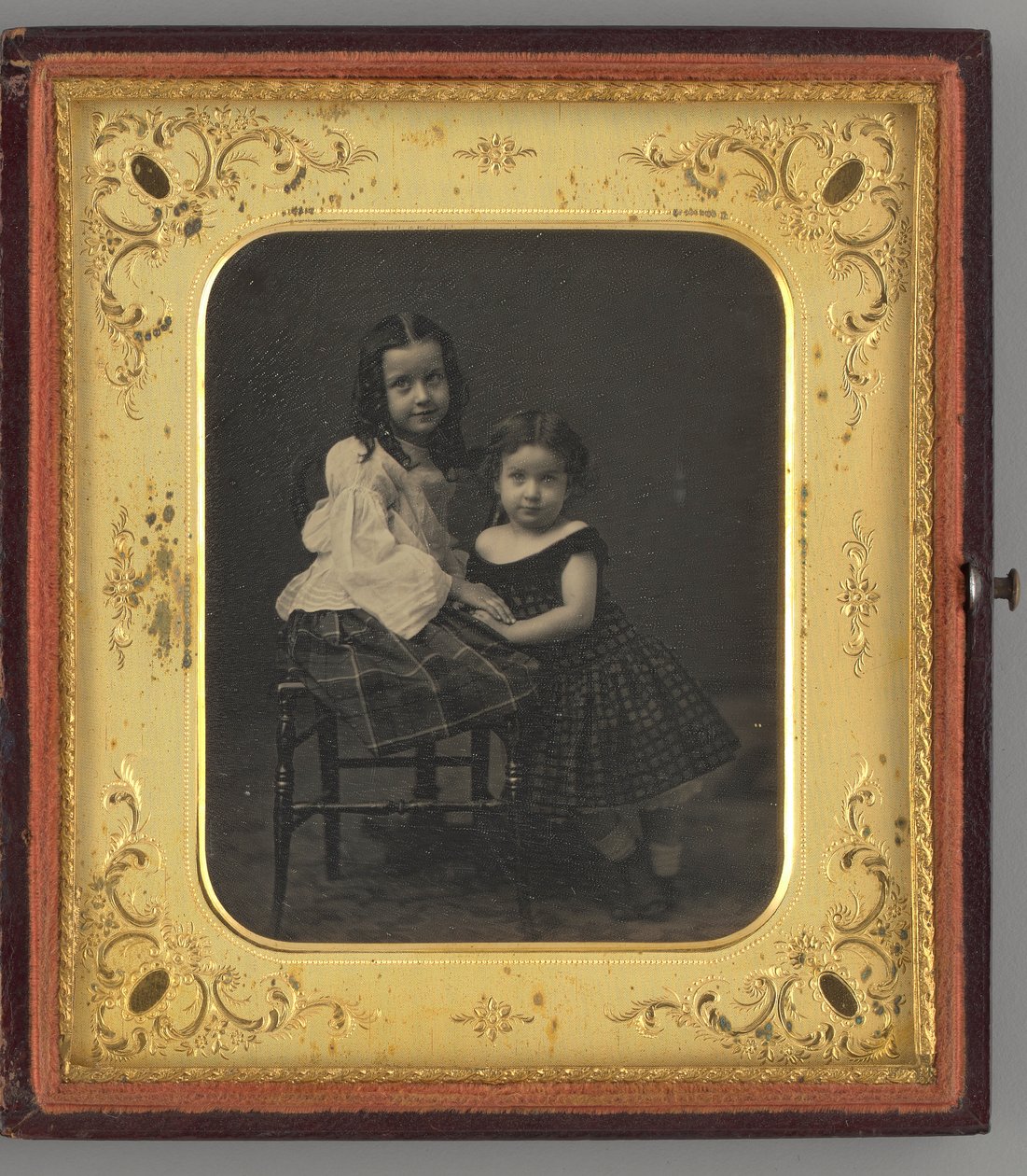 Uten tittel (Portrett av to jenter) av Mathew B. Brady