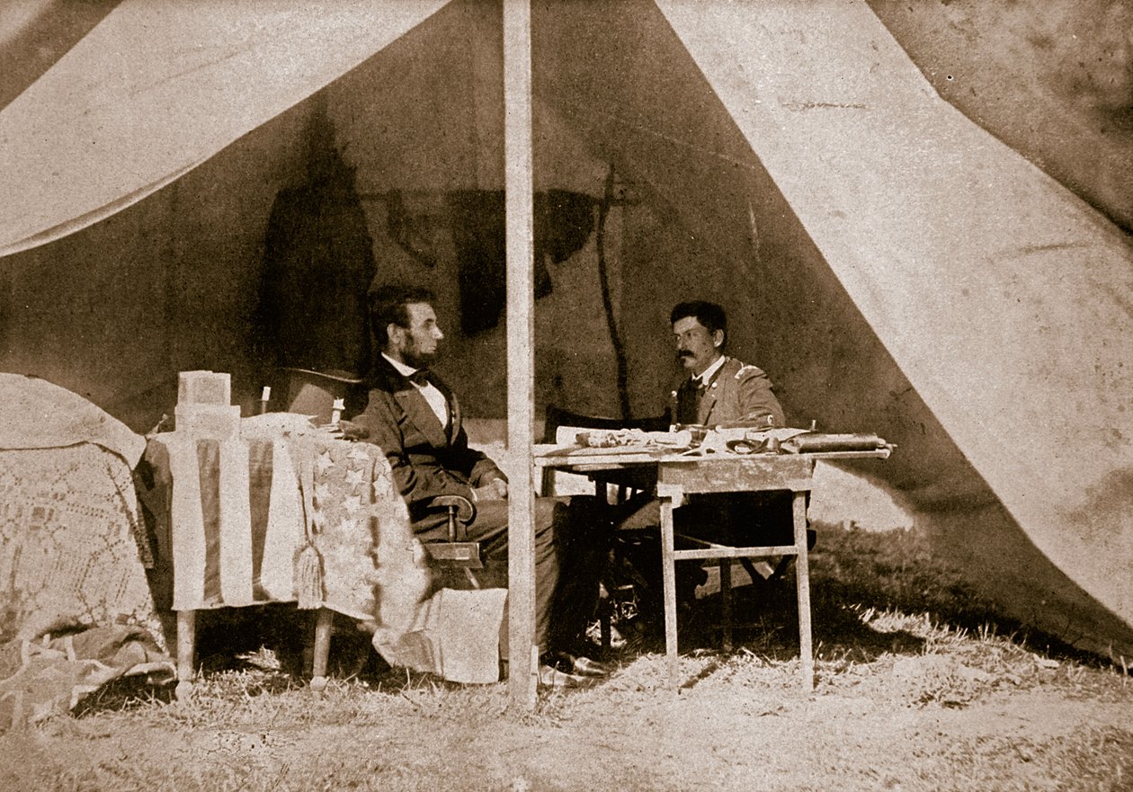 Det siste intervjuet mellom president Lincoln og general McClellan i Antietam, 1862 av Mathew B. Brady