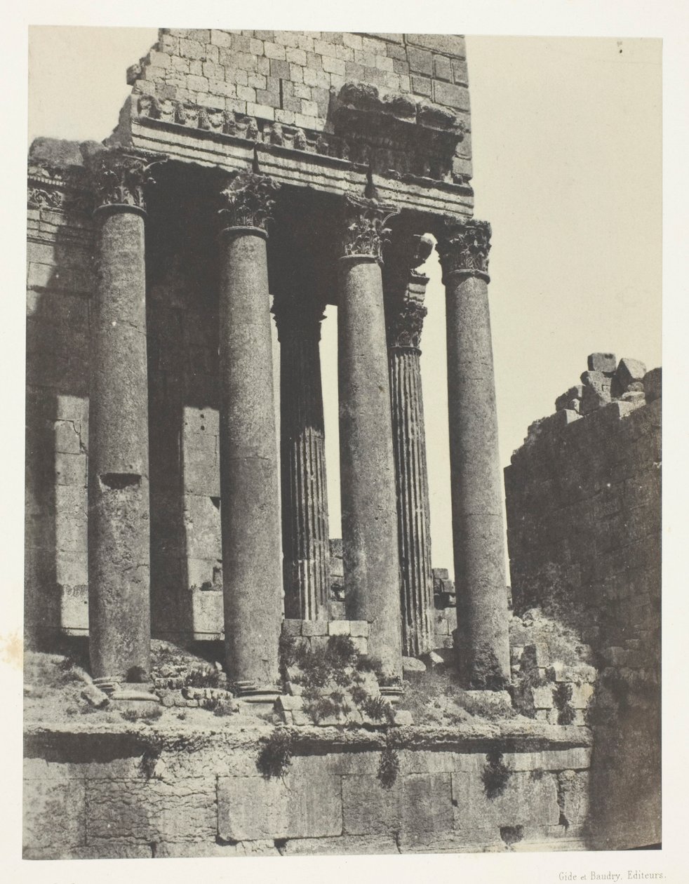 Baalbeck (Heliopolis), Jupiters tempel, utsikt tatt fra sørøsthjørnet; Syria av Maxime Du Camp