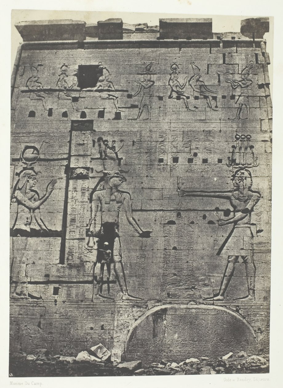 Great Temple of Isis at Philoe, Second Pylon, Nubia, 184951, trykt 1852. av Maxime Du Camp