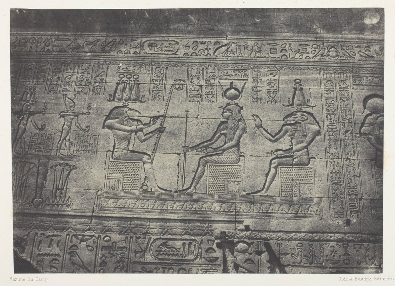 Det store tempelet i Dendera (Teutyres), skulpturer av den senere fasaden; Øvre Egypt, plate 19 fra albumet quot;Egypt, Nubia, Palestina og Syriaquot; (1852) av Maxime Du Camp