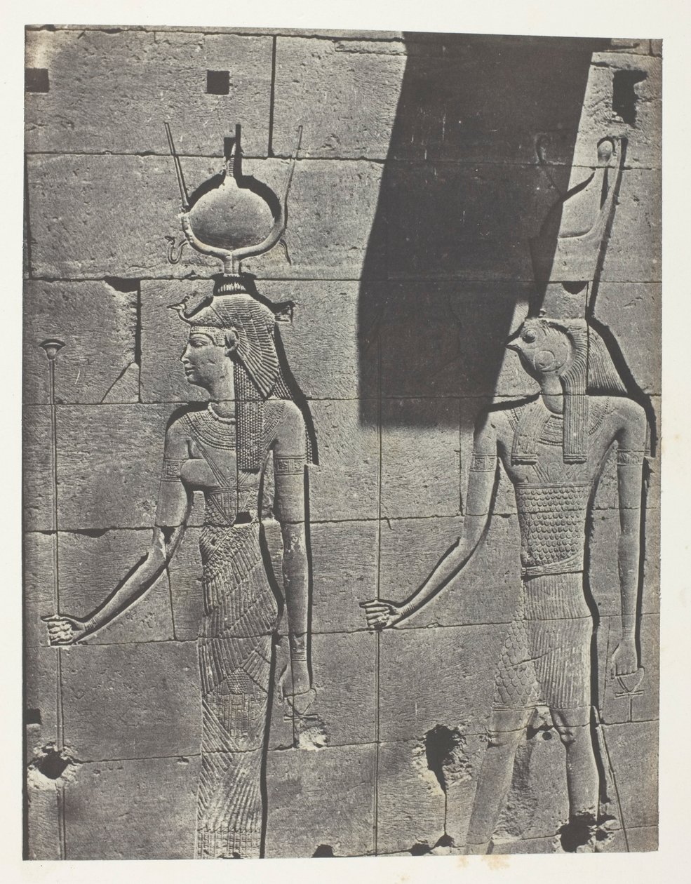 Kalabscheh, Skulpturer av tempelets bakfasade; Nubia, plate 92 fra albumet «Egypt, Nubia, Palestina og Syria» (1852) av Maxime Du Camp