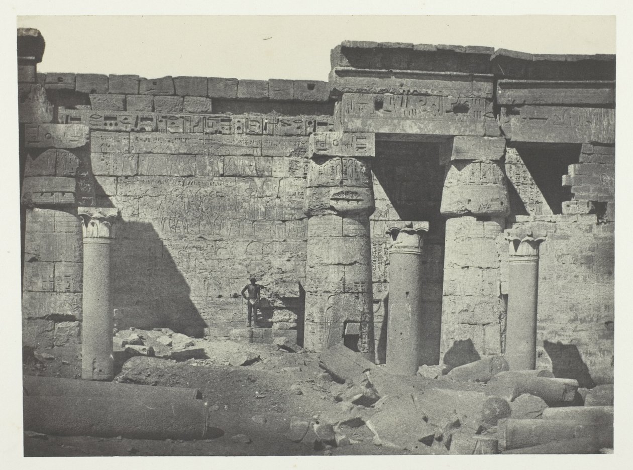 Medinet-Habou, Peristyle av Ramses-Méiamoun-palasset; Theben av Maxime Du Camp