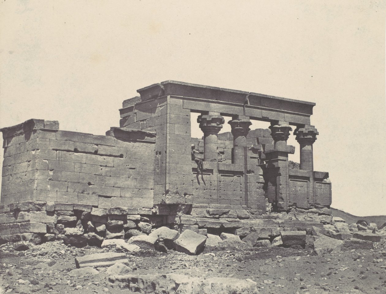 Nubia. Debods tempel. Parembola av Antonine-reiseplanen, 1850. av Maxime Du Camp