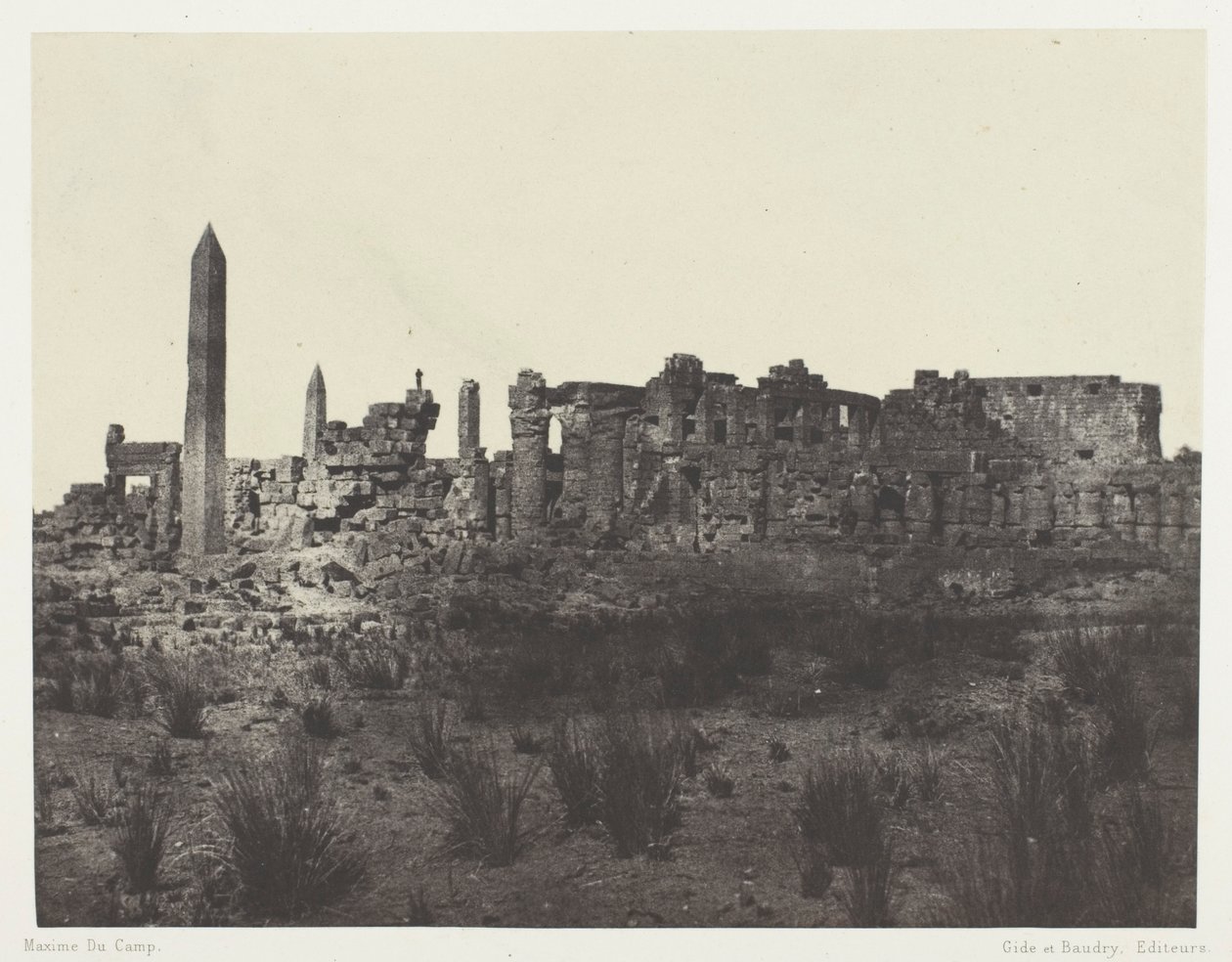 Karnak Palace, generell utsikt over ruinene, tatt fra nord; Theben av Maxime Du Camp
