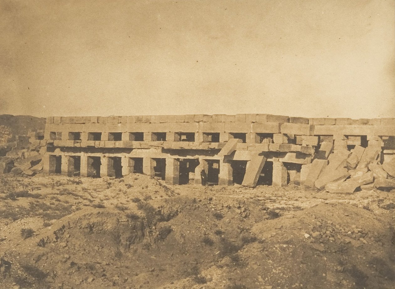 Promenade of Thutmose III - Siste gallerier av Palace of Karnac Theben, 1849-50. av Maxime Du Camp