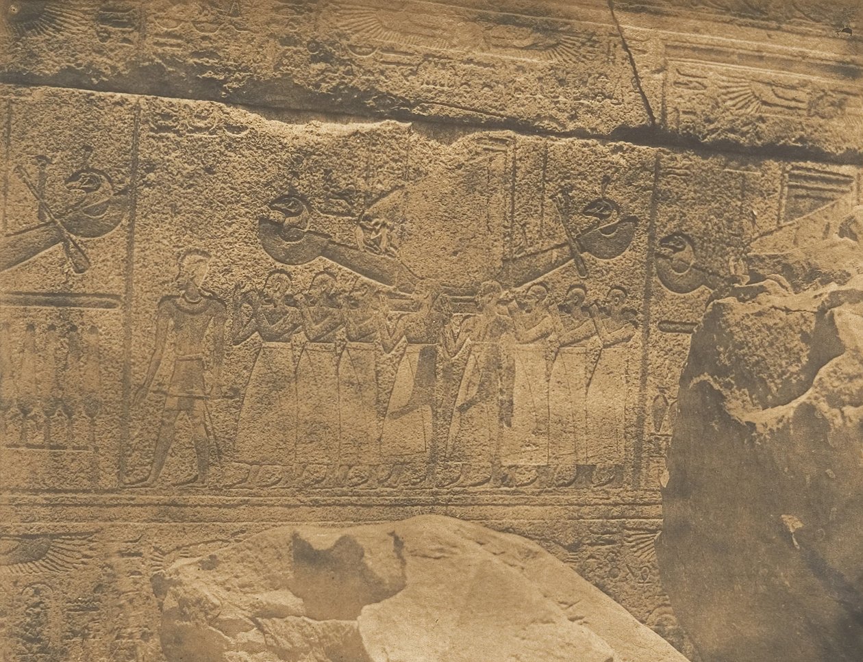 Utvendige skulpturer av granitthelligdommen til Karnac-palasset Thebes Philippe-A..., 1849-50. av Maxime Du Camp