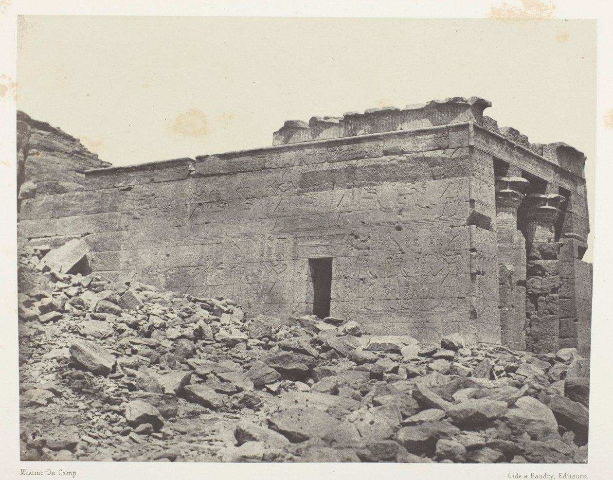 Dandour-tempelet (oldtidens Tantour), dedikert til Osiris-Isis-Horus-triaden; Nubia, plate 93 fra albumet «Egypt, Nubia, Palestina og Syria» (1852) av Maxime Du Camp
