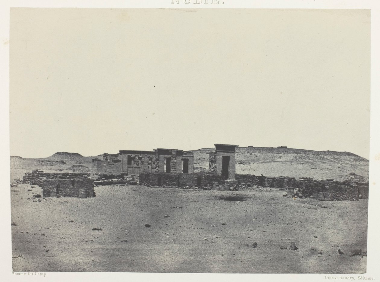 Tempelet og landsbyen Debod, Parembole av Antonine-reiseruten; Nubia, plate 85 fra albumet quot;Egypt, Nubia, Palestina og Syriaquot; (1852) av Maxime Du Camp