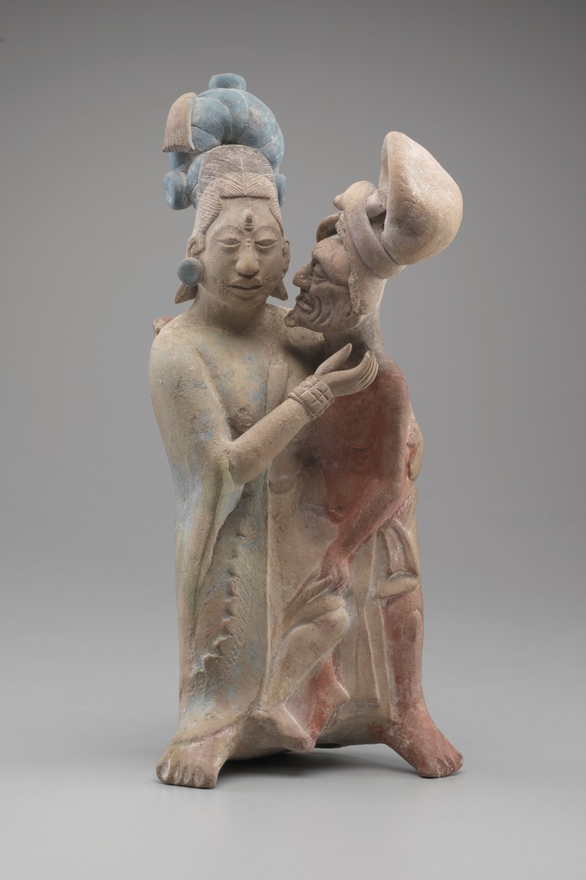 Embracing Couple (terrakotta med pigmenter) av Mayan