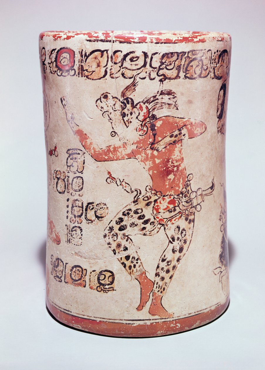 Krukke som viser en mann som danser iført jaguarutstyr, funnet i en grav ved Altar de Sacrificios, Classic Maya (keramikk) (se også 351823) av Mayan