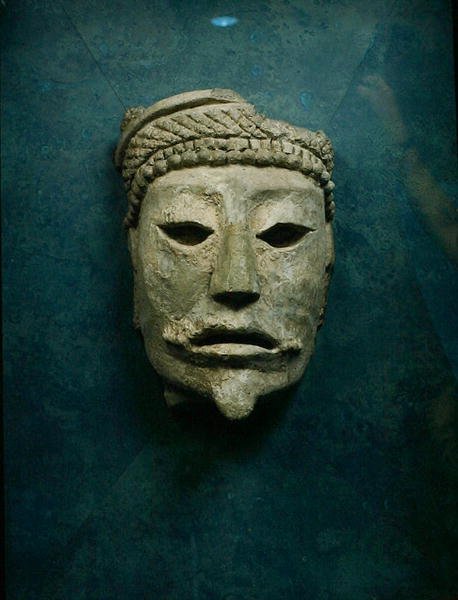 Funerary Mask, Comalcalco, Tabasco, Mexico (stucco) av Mayan Mayan
