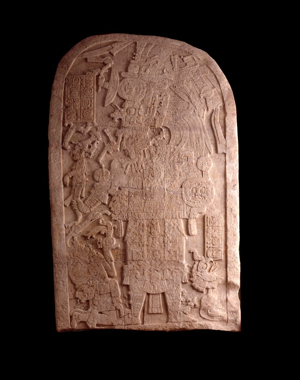 Før colombiansk kunst, Maya sivilisasjon, sen klassisk periode: steinstele fra Machaquila, Peten, Guatemala. Guatemala, Nasjonalmuseet for arkeologi og etnologi av Mayan Mayan